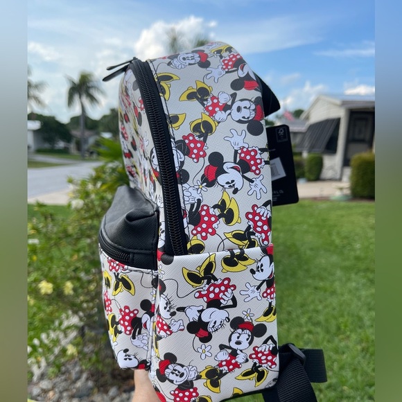 BIOWORLD Disney Minnie Mouse Backpack main image 13